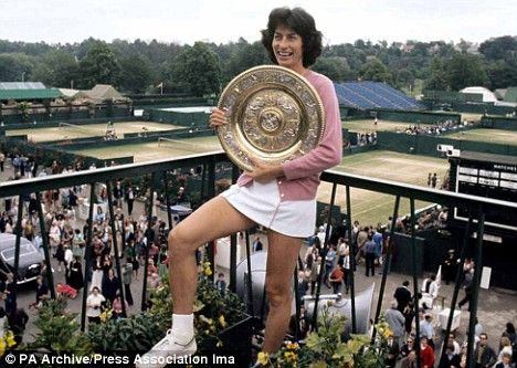 virginia wade Virginia Wade, Angry Girl, Funky Quotes, Bloc Party, British Women, Andy Murray, Intersectional Feminism, Who Runs The World, Inspirational People