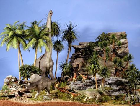 cretaceous period dino diorama | If I remember, in 1994 Tamiya released a new set of 1/35 dinosaur ... Dinosaur Diorama Projects, Dino Diorama, Dinosaur Diorama, Rainforest Project, Diorama Kids, Dinosaur Garden, Dinosaur Land, Dinosaur Projects, Cretaceous Period