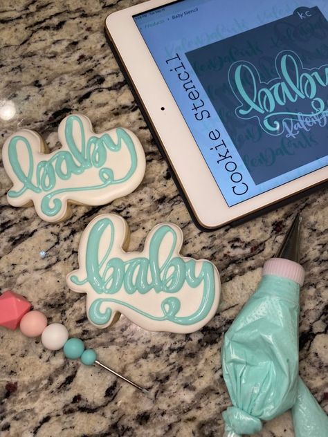 How to Hand Letter on a Cookie | Summers Sweet Shoppe How To Write On Cookies, How To Write On Sugar Cookies, Royal Frosting, How To Make Bubbles, Decorated Cookies Tutorial, Cookie Videos, Cookie Tutorials, Baby Cookies, Cookie Stencils