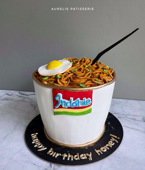 Indomie Cake, Nutella Bottle, Food Decoration, Creative Cakes, Nutella, Tart, Egg, Birthday Cake, Pet