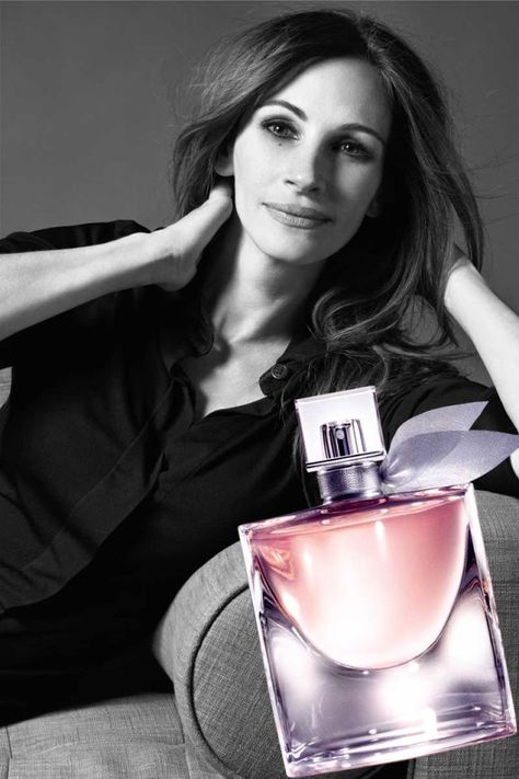 Belle Epoque  - ELLE.com Travel Retail, Best Ads, Julia Roberts, Favorite Scents, Belle Epoque, Ad Campaign, Beauty Make Up, Cute Black, Fragrances Perfume