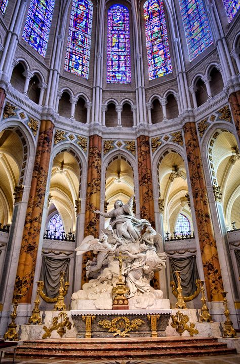 The Assumption of the Virgin Mary, Chartres Cathedral | Flickr Chartres Cathedral Interior, Cathedral Altar, Catholic Architecture, Catholic Cathedrals, Assumption Of The Virgin, Cathedral Interior, French Cathedrals, Chartres Cathedral, Catholic Altar