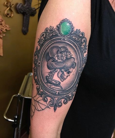 Skull Cameo Tattoo, Cameo Tattoo Ideas, Victorian Picture Frame Tattoo, Cameo Tattoo Victorian, Skull Portrait Tattoo, Victorian Frame Tattoo, Victorian Tattoo Ideas, Victorian Style Tattoos, Cameo Tattoo