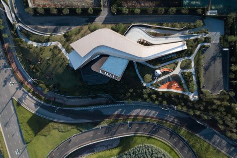 Yibin White Magnolia Amusement Center / Challenge Design Art Museum Architecture, Case Study Design, Mall Design, Architecture Design Sketch, Architecture Design Drawing, Architecture Model House, Architecture Concept Drawings, Layout Architecture, White Magnolia