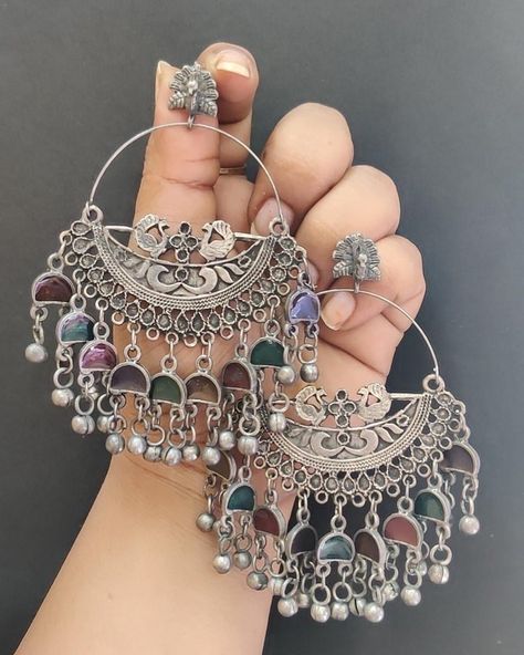 What Jhumka, Oxidised Jewelry, Oxidised Earrings, Pretty Jewelry Necklaces, Peacock Earrings, Fancy Jewellery Designs, Dangler Earrings, Multicolor Earrings, Indian Jewellery Design Earrings