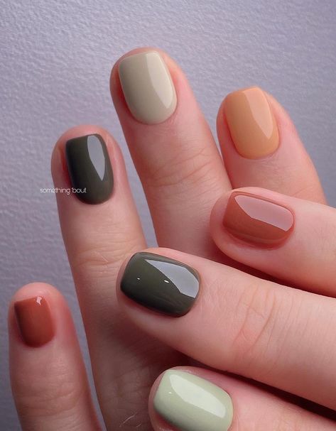 30 Chic Neutral Nails That Go With Any Outfit Cute Manicure, Different Color Nails, Neutral Nail Designs, Color Block Nails, Minimalist Nail, Minimal Nails Art, Cute Nails For Fall, Minimalist Nail Art, Modern Nails