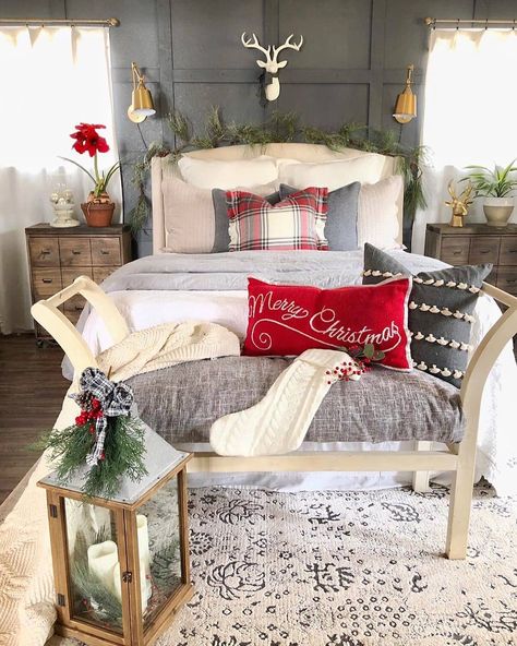 Romantic Bedroom Design, Teen Girl Bedroom, Christmas Decorations Bedroom, Romantic Bedroom, Christmas Bedroom, Cozy Farmhouse, Christmas Room, Winter Home Decor