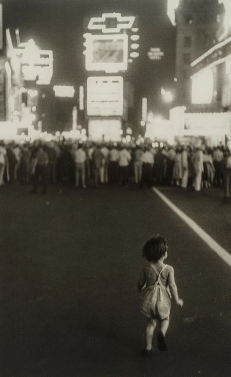 Pablo in Times Square, 1953 Robert Frank Photography, William Klein, Street Image, Berenice Abbott, Robert Frank, Gordon Parks, The Americans, History Of Photography, White City