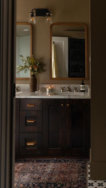 Dark Moody Bathroom, Kylie Katich, Dark Brown Bathroom, Taupe Bathroom, Bathroom Traditional, Moody Bathroom, Dark Bathroom Ideas, Dark Wood Bathroom, Cabinet Vanity