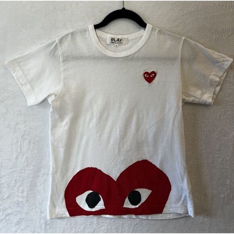 Comme Des Garcons Women's Play Heart T-Shirt White with Heart Patch Size Large Play Heart, Heart Tshirt, Heart Patch, Heart Patches, Heart T Shirt, Comme Des Garcons Play, Comme Des Garcons, Workout Tee, Solid Pattern