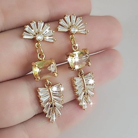 Light weight earrings