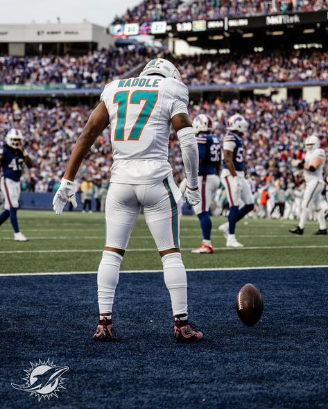 Miami Dolphins | There’s a 🐧 in the end zone | Instagram Jaylen Waddle, Tua Tagovailoa, Dolphins Football, Nfl Miami Dolphins, Nfl Players, Miami Dolphins, Sport Football, In The End, Lacrosse