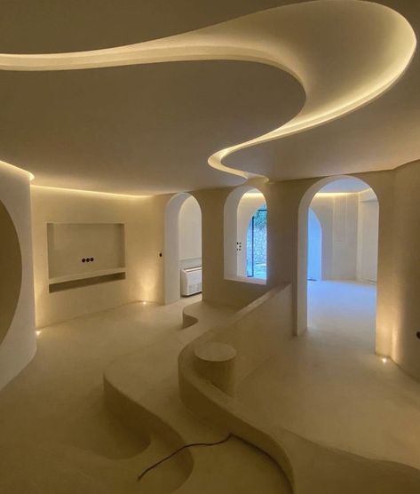 Curvy Ceiling Design, Fiber Optic Ceiling Bedroom, Spa Ceiling Design, Roof Lights Ideas Ceilings, Curve Ceiling Design, Organic Ceiling Design, Faux Plafond Design, Jay Defeo, Coastal Boho Kitchen