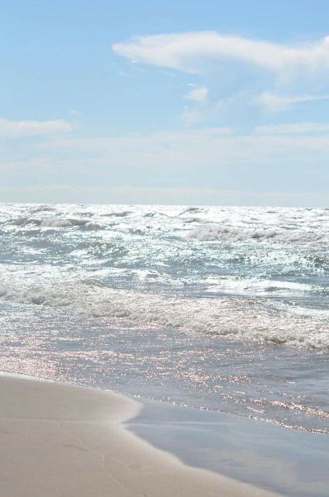 Mensajes Book Fashion, Beach Tunic, Silver Sea, Waves Crashing, Coastal Life, Lake Huron, I Love The Beach, Photography Beach, Better Days