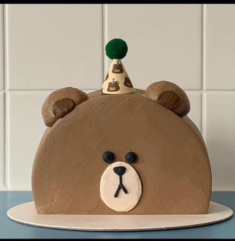 Birthday Cake Bear, Bear Cake, Teddy Bear Cakes, Mini Cakes Birthday, Funny Birthday Cakes, Cute Baking, Simple Birthday Cake, Creative Birthday Cakes, Bear Cakes