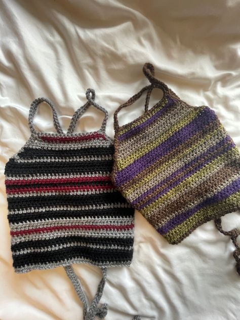 Crochet Halter Top, Crochet Halter, Crochet Halter Tops, Fun Crochet Projects, Diy Crochet Projects, Summer Crochet, Knit Outfit, Crochet Gifts, Crochet Fashion