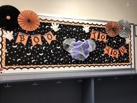 Boo to You! Pumpkin Bulletin Board, Mickey Mouse Classroom, Halloween Bulletin Boards, Mickey Mouse Pins, Mickey Pumpkin, Mickey Mouse Halloween, Bulletin Boards, Bulletin Board, Light Box