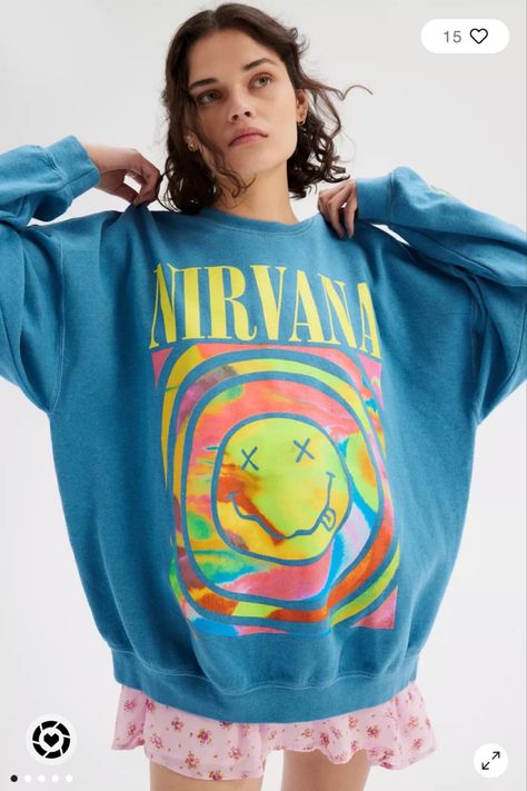 Nirvana Smile, Nirvana Sweatshirt, Nirvana Shirt, Spring Fashion Casual, Crewneck Design, Denim Maxi Skirt, Round Neck Tops, Preppy Outfits, Oversized Sweatshirt