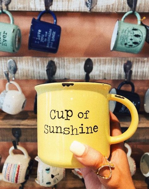 Yellow Sunshine, Graphisches Design, Happy Vibes, Yellow Aesthetic, Mellow Yellow, Happy Colors, Cute Mugs, Cups And Mugs, Mug Cup