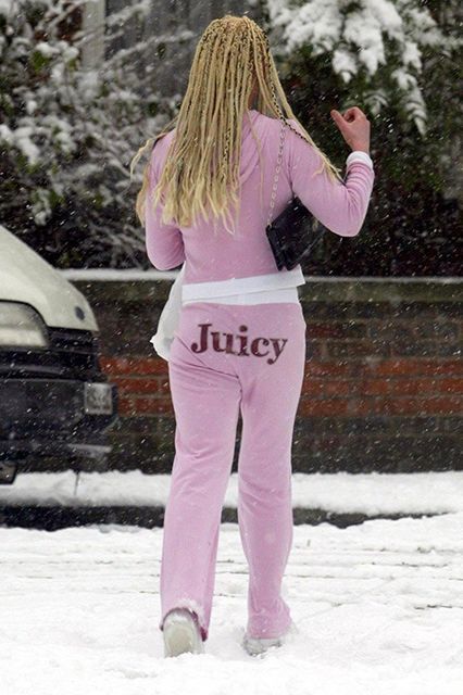 Juicy Couture tracksuits are now a part of history, according to this museum exhibit Trashy Chic, Juicy Couture Pink Tracksuit, Juicy Couture Track Suit, Juicy Tracksuit, Pink Tracksuit, Barbie Christmas, College Wardrobe, Museum Exhibit, Juicy Couture Tracksuit