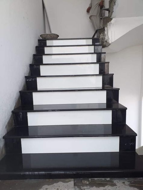 Stair Granite Molding Design, Stairs Molding, Stair Tiles, سلالم حلزونية, Stairs Tiles Design, Granite Stairs, Bathroom Wall Tile Design, Interior Design Living Room Modern, Staircase Wall Decor