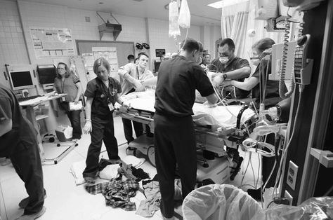 Yep that's the way it looks in a trauma room! Topics To Study, Emergency Room Doctor, Ed Nurse, Emergency Doctor, News Logo, Emergency Room Nurse, Nurse Student, Nurse Inspiration, Nurse Aesthetic