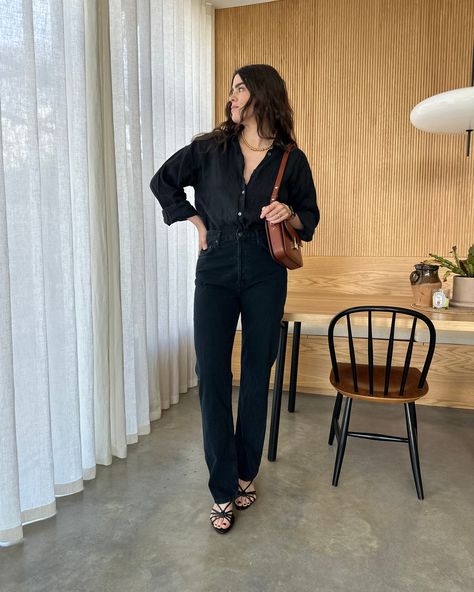 Sheer Button Up Blouse Outfit, Button Up Blouse Outfit, Black Button Up Shirt Outfit, Button Down Outfit, Jeans Heels, Black Button Up Shirt, Silky Shirt, Nice Sandals, Jeans With Heels