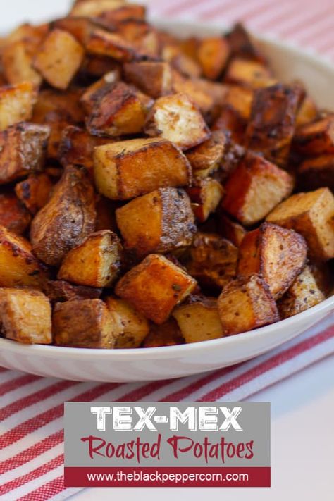 Mexican Fried Potatoes, Mexican Breakfast Potatoes, Tex Mex Side Dishes, Fajita Potatoes, Potatoes Mexican Style, Tex Mex Potato Salad, Tex Mex Potatoes, Roasted Veges, Tex Mex Sweet Potato