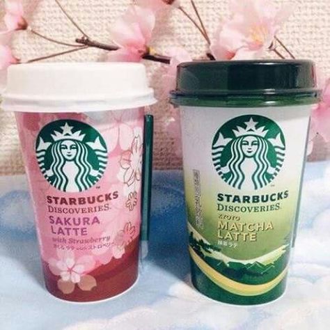 starbucks + japan Peppermint Mocha Frappuccino, Starbucks Matcha, Japanese Drinks, Pretty Alcoholic Drinks, Matcha Drink, Japanese Snacks, Pretty Drinks, Cute Kitchen, Japan Food