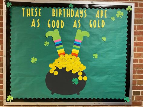 April Birthday Board Ideas, March Birthday Bulletin Board Ideas, Spring Birthday Bulletin Boards, March Birthday Board Ideas, March Birthday Bulletin Boards, Birthdays Bulletin Board, St Patrick’s Day Board, Saint Patrick’s Bulletin Board, Pe Bulletin Boards