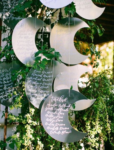 26 metal crescent moon seating chart in the greenery is a cute idea to rock - Weddingomania Celestial Wedding Theme, Wedding Reception Activities, Starry Night Wedding, Wedding Theme Inspiration, Moon Wedding, Celestial Wedding, Wedding Table Plan, Salou, Desert Wedding