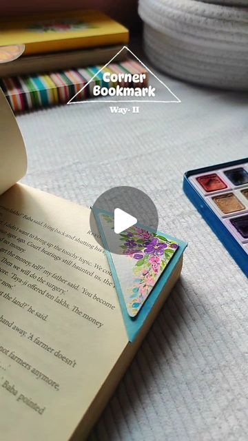 Tahura | DIY Corner Bookmark 💙 [way-II] Made it even easier for my cuties!! (TEMPLATE IN HIGHLIGHTS) . . . . #art #reelit #reelkarofeelkaro #re... | Instagram Corner Book Markers Ideas, Diy Bookmarks Corner, How To Make A Book Mark Out Of Paper, Corner Book Marks How To Make, How To Make Corner Bookmarks, How To Make A Bookmark Out Of Paper, Corner Bookmarks Diy Free Printable, Books Marks Ideas, How To Make Book Marks