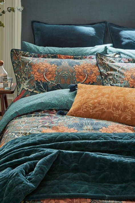 Teal Duvet, Teal Duvet Cover, Copper Bedroom, Teal Bedding, Teal Bedroom, King Size Duvet, Embroidered Velvet, Velvet Quilt, Single Duvet Cover