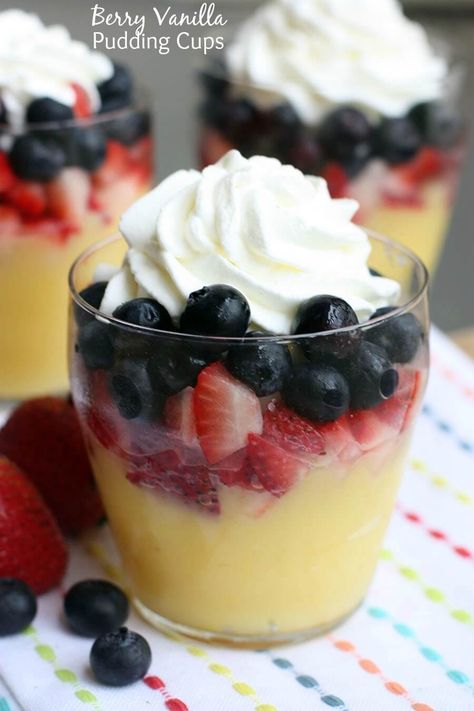 Sometimes the simplest desserts taste the best, and these Berry Vanilla Pudding Cups are one of our family’s favorites! Hi readers, my name is Lauren Allen, and I’m visiting from the food blog Tastes Better From Scratch. I’m SO excited to be a new contributor on Princess Pink Girl and to share my first recipe – Berry … Vanilla Pudding Cups, Homemade Vanilla Pudding, Baked Rice Pudding, Pudding Parfait, Tastes Better From Scratch, Pudding Cups, Easy No Bake Desserts, Baked Dessert Recipes, Köstliche Desserts