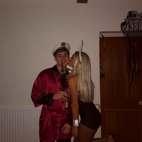 Hough Hefner And Bunny Costume, Hugh Hefner And Bunny Costume, Halloween Pics, Pretty Halloween Costumes, Hugh Hefner, Pretty Halloween, Bunny Costume, Cute Relationship Photos, Halloween Pictures