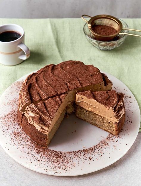 Nadiya Hussain’s Coffee Cake with Dalgona Coffee Cream Nadiya Hussain Recipes, Nadiya Hussain, Cake Mixture, Chocolate Cakes, Mary Berry, Coffee Cake Recipes, Coffee Cream, Cake Servings, Coffee Flavor