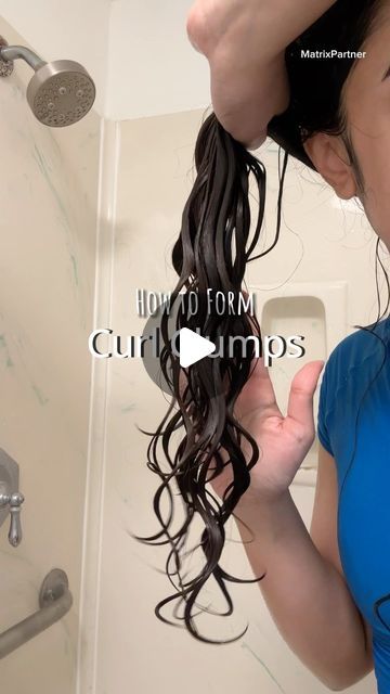 How To Use Mousse For Wavy Hair, How To Get Curl Clumps, Matrix A Curl Can Dream, How To Clump Curls, A Curl Can Dream, Training Wavy Hair, Wavy Hair Definition, How To Manage Wavy Hair, How To Curl Wavy Hair Tutorials