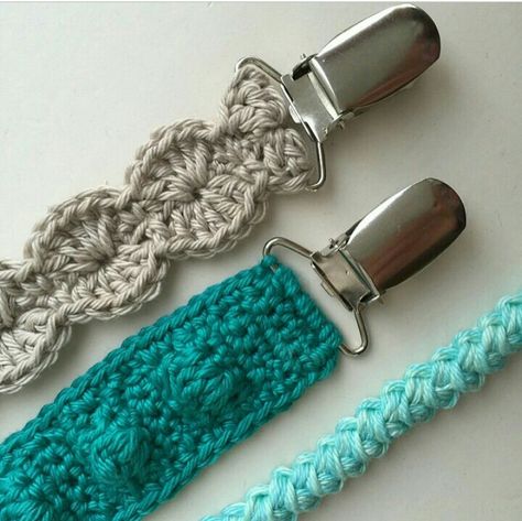 Pacifier clips from @willekebeex Crochet Pacifier Clip, Crochet Belt, Dummy Clips, Haken Baby, Pacifier Clips, Pacifier Holder, Pacifier Clip, Love Crochet, Crochet Baby Patterns