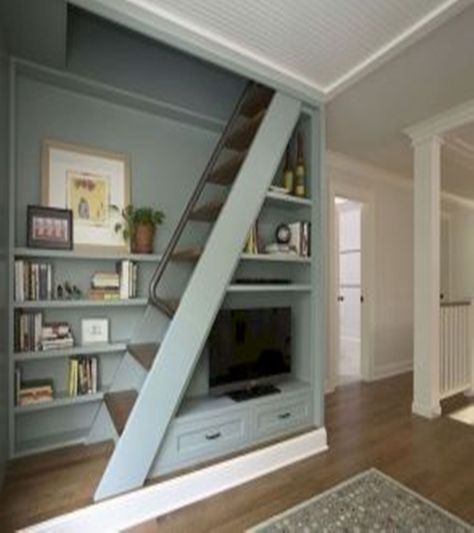 fine Amazing Loft Stairs For Tiny House Ideas http://matchness.com/2018/03/07/amazing-loft-stairs-tiny-house-ideas/ Scale Loft, Attic Playroom, Attic Loft, Loft Stairs, Attic Conversion, Attic Stairs, Attic Space, Attic Bathroom, Knysna