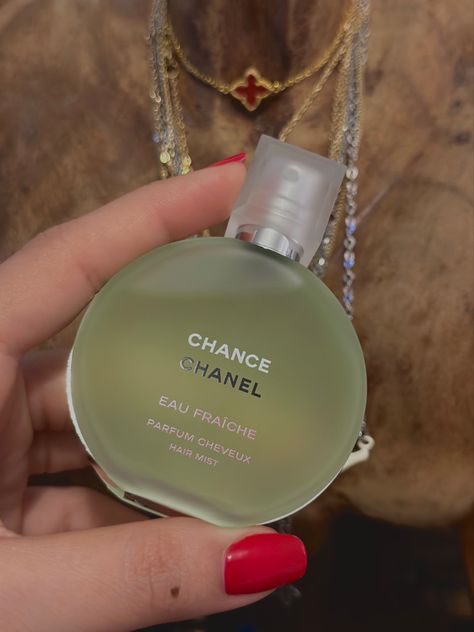 Perfume 
Chanel
Chance
Eau fraiche
Hair mist
Summer fragrance 
Fresh perfume
Scent Chanel Chance, Fresh Perfume, Hair Mist, Fresh Hair, Mist, Chanel, Hair, Quick Saves