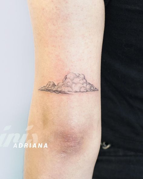 Clouds Tattoo Fine Line, Fineline Cloud Tattoo, Cloud Tattoo Placement, Delicate Cloud Tattoo, Cloud Knee Tattoo, Fluffy Cloud Tattoo, Minimalist Sky Tattoo, Cloud Wrap Around Tattoo, Fine Line Sky Tattoo