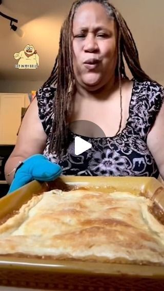 Kelley Wansley Harris on Instagram: "Peach Cobbler Pie - Ingredients-  Pillsbury Pie Crust  5 cans peaches in syrup (drained) 1 cup white sugar 1 cup brown sugar  1 tbsp cinnamon  1 tsp nutmeg   Corn Starch Slurry  1 tbsp cornstarches  2 tbsp water    Bake at 350 until golden brown  #cobbler #peachpie #peaches🍑 #yummy #recipe  #yummy  #good #itsmekellz♥️🔥 #itsmekellz #easyrecipes #recipeshare" Peach Apple Cobbler, Easy Peach Cobbler With Pillsbury Pie Crust, Easy Peach Pie With Canned Peaches, Peach Cobbler Dough Recipe, Peach Cobbler With Puff Pastry Crust, Easy Peach Cobbler Recipe Canned Peaches, Peach Cobbler With Crust, Peach Cobbler Using Pie Crust, Peach Cobbler Easy Canned With Pie Crust