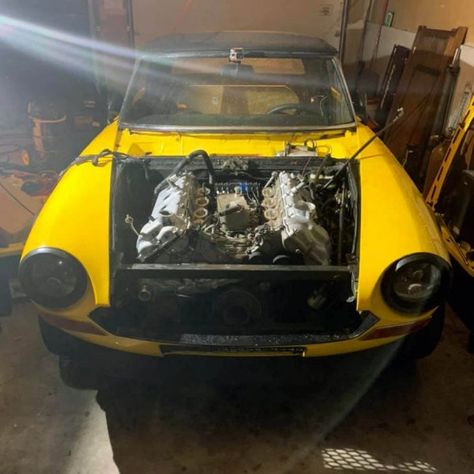 Fiat 124 Sport Spider with a Ferrari V8 being test fitted Fiat 124 Sport Spider, Fiat Spider, Fiat 124 Spider, Ford V8, Fiat Abarth, Engine Swap, V8 Engine, Maserati, Race Cars