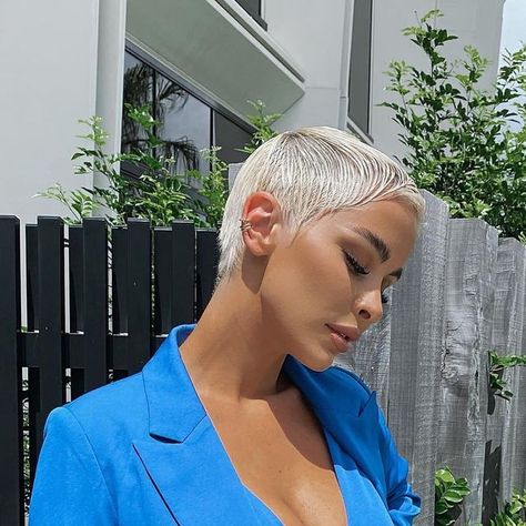 A3 Hair, Ellie Gonsalves, Funky Hair, Funky Hairstyles, Queen Hair, Short Cut, Short Hair Haircuts, Buzz Cut, Trends 2024