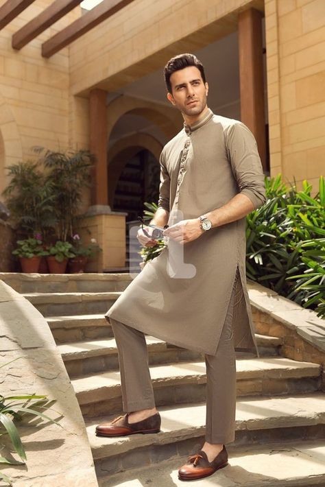 Apna libas tu bht pasand hey mujhey. Linen Menswear, Man Dress Design, Sherwani For Men Wedding, Boys Kurta Design, Wedding Kurta For Men, Kurta Pajama Men, Nishat Linen, Groom Dress Men, Wedding Dresses Men Indian