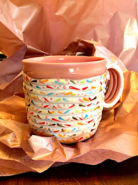 Coil mug Coil Pot Ideas Ceramics Easy, Coil Pottery Ideas Mugs, Coil Mug Ideas, Coil Mug Ceramics, Ceramics Coil Projects, Coil Building Ceramics, Coil Pots Ideas Creative, Coil Clay Projects, Coil Ceramics Ideas