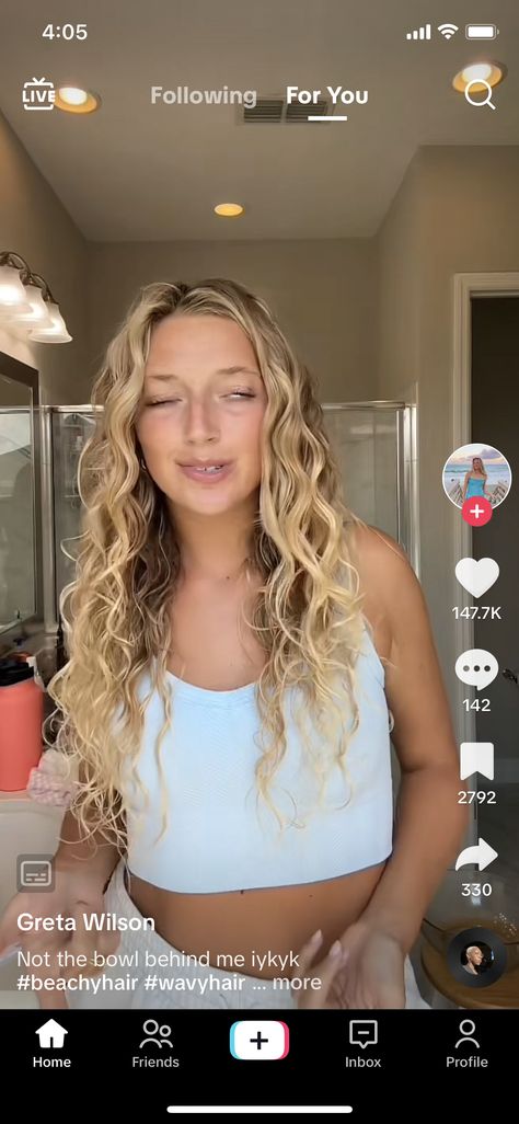 Beachy Waves Tutorial, Beach Curls, Beachy Hair, Beach Wave Hair, Beach Wave, Beachy Waves, Natural Waves, Soft Waves, Wave Hair