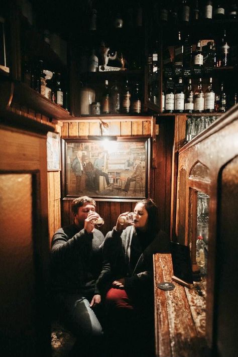 Old Irish Pub Aesthetic, Irish Couple Aesthetic, Cosy Pub Aesthetic, Ireland Pub Aesthetic, Irish Pub Aesthetic Night, Dark Pub Aesthetic, Pub Night Aesthetic, Bar Couple Aesthetic, Pub Engagement Photos