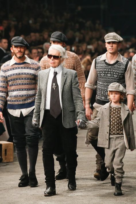 ‘Everything Is Possible’: Sébastien Jondeau Has Written a Memoir of His Life as Karl Lagerfeld’s Right-Hand Man | Vogue Chanel 2015, Chanel Men, Jersey Fashion, Pre Fall 2016, Fall Fashion 2016, Sweater Trends, Fall Winter 2016, Fair Isle Sweater, Knitwear Men