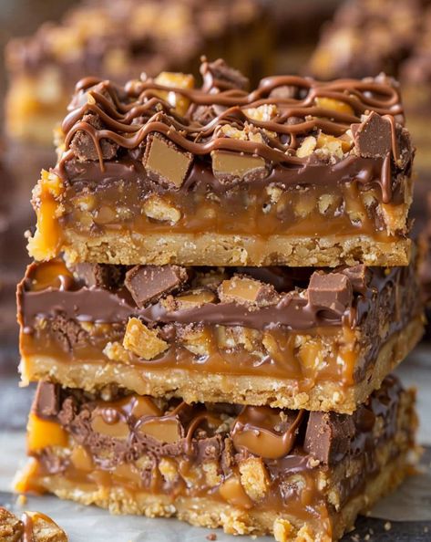 Indulge in these irresistible Gooey Caramel Chocolate Crunch Bars—perfectly sweet, crunchy, and creamy in every bite. A must-try treat for dessert lovers! #CaramelBars #ChocolateLovers #DessertRecipe #SweetTooth Caramel Crunch Cookies, Chocolate Crunch Bars, Pecan Cheesecake Bars, Candy Cookies Recipes, Crunch Bars Recipe, Crunch Cookies, Mini Caramel Apples, Cheesecake Bites Recipe, Fudge Ice Cream